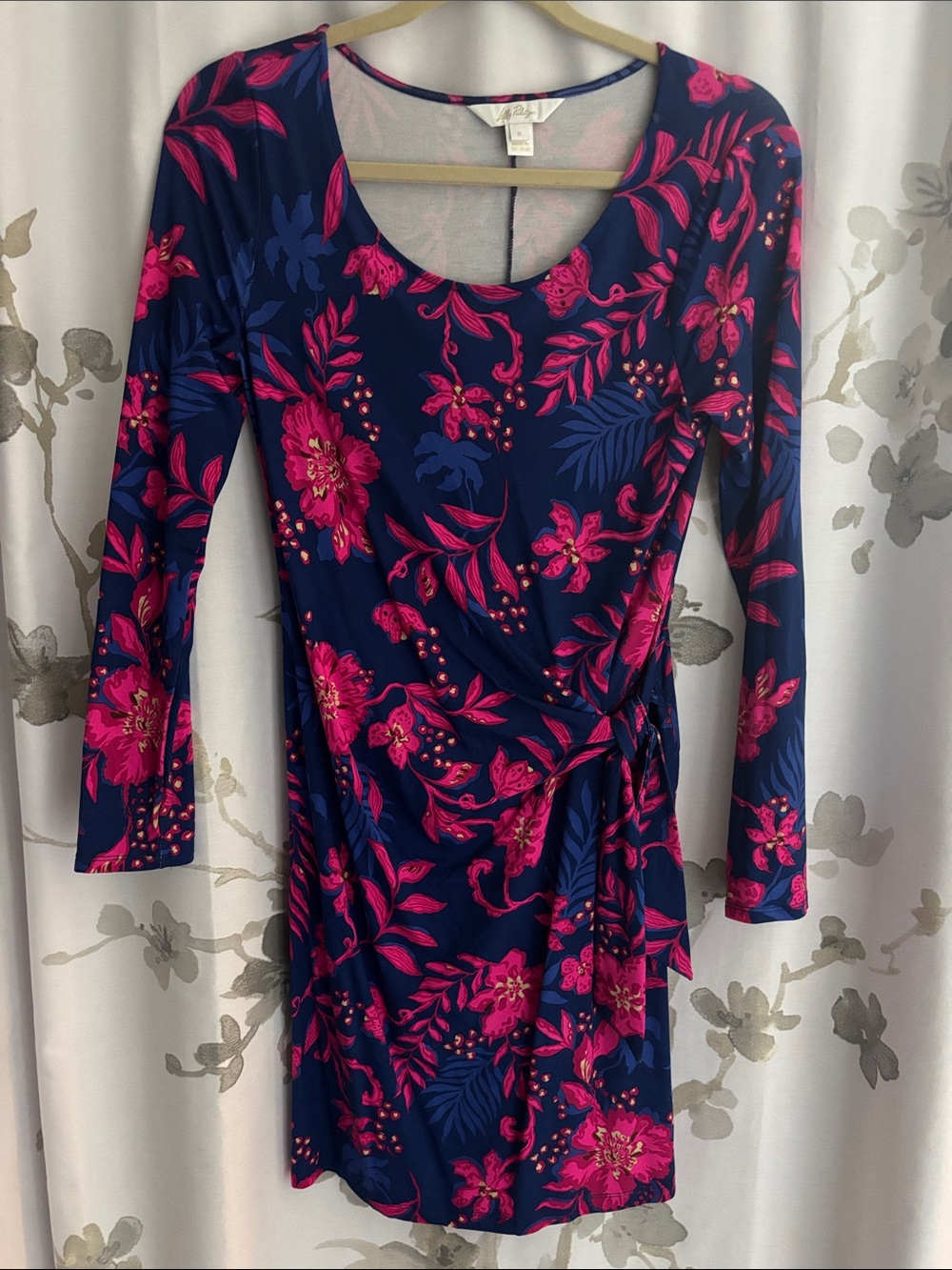 Bryson Floral Wrap Dress size small